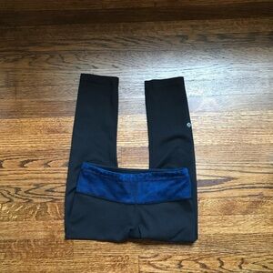 Lululemon Reversible Capri Leggings